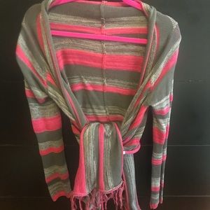 Billabong sweater